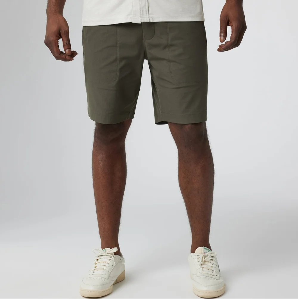 🆕️ Vuori Meta Easy Shorts in Dark Oregano
